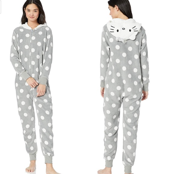 Hello Kitty Other - Hello Kitty Printed Plush Hooded Union Pajama suit